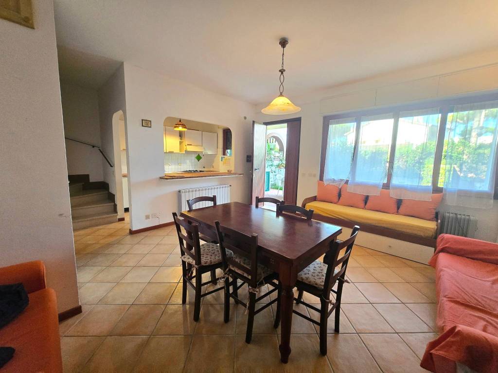 Villa a Santa marinella in Piazzale Garda - Foto 5