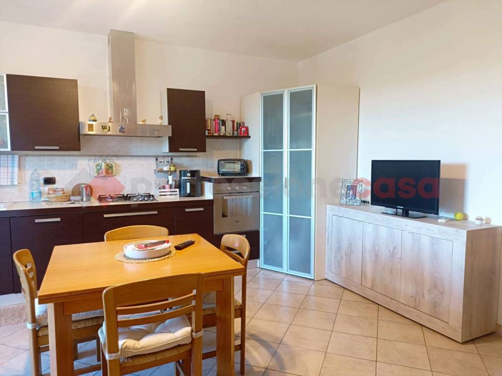 Appartamento a Castelfiorentino in Via G. Muscas - Foto 2