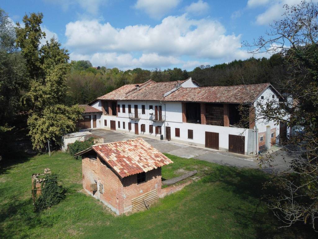 Rustico / casale a Montiglio monferrato in SP34 - Foto 4