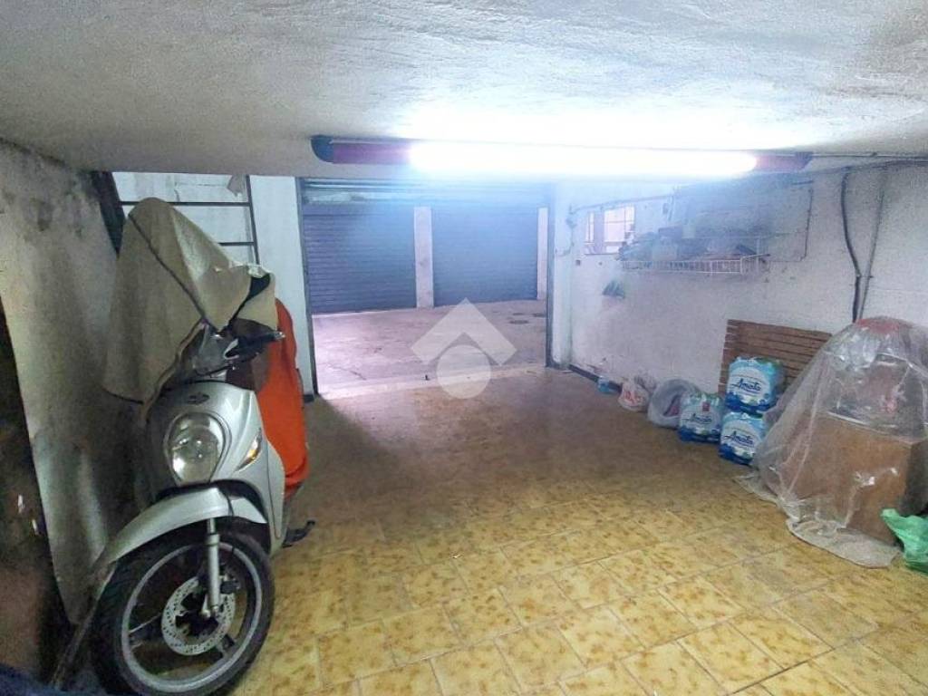 Box / garage a Foggia in Viale Giotto, 174 - Foto 5