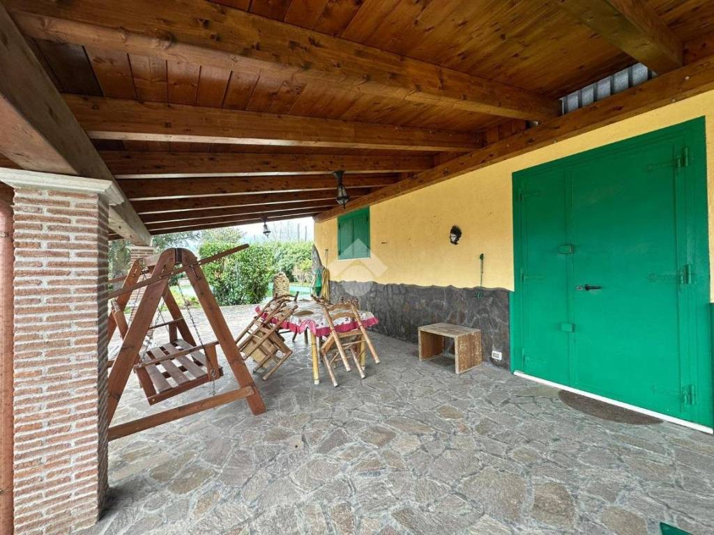 Villa a Montesarchio in Via canne - Foto 2