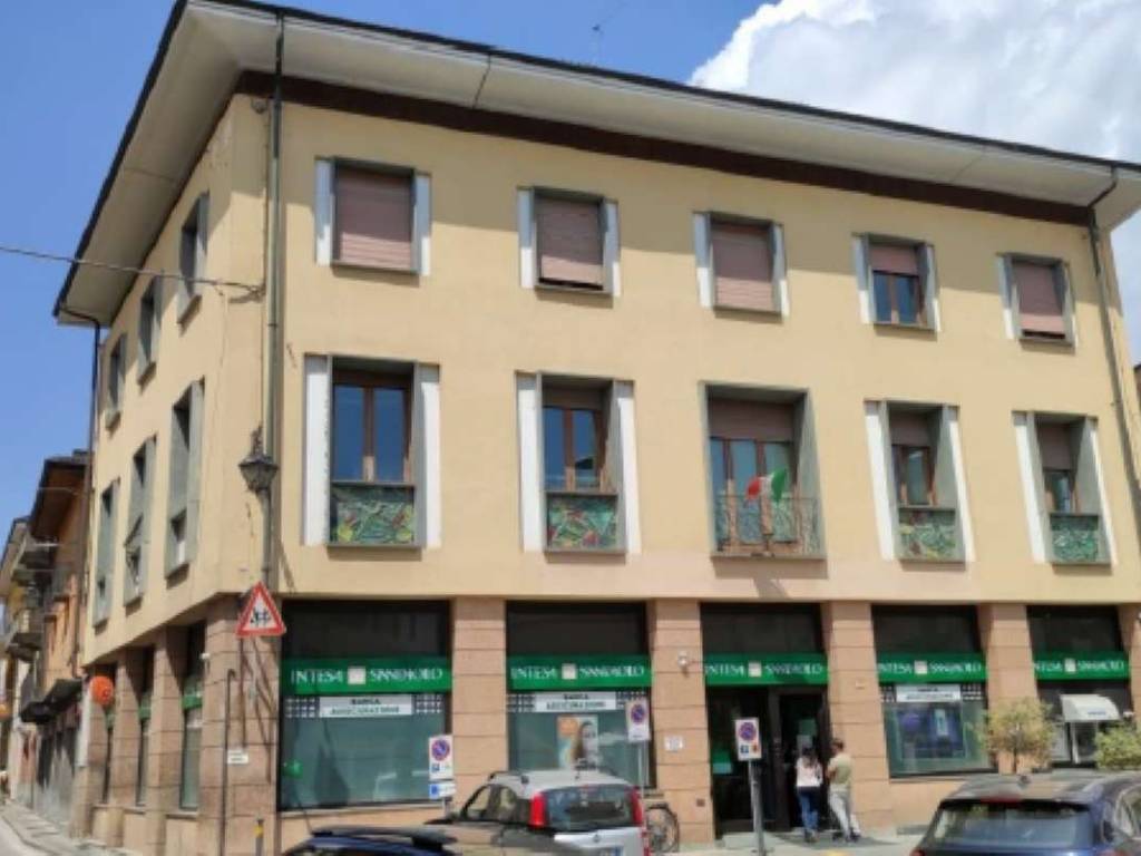 Appartamento a Dronero in Piazza San Sebastiano 7 - Foto 3