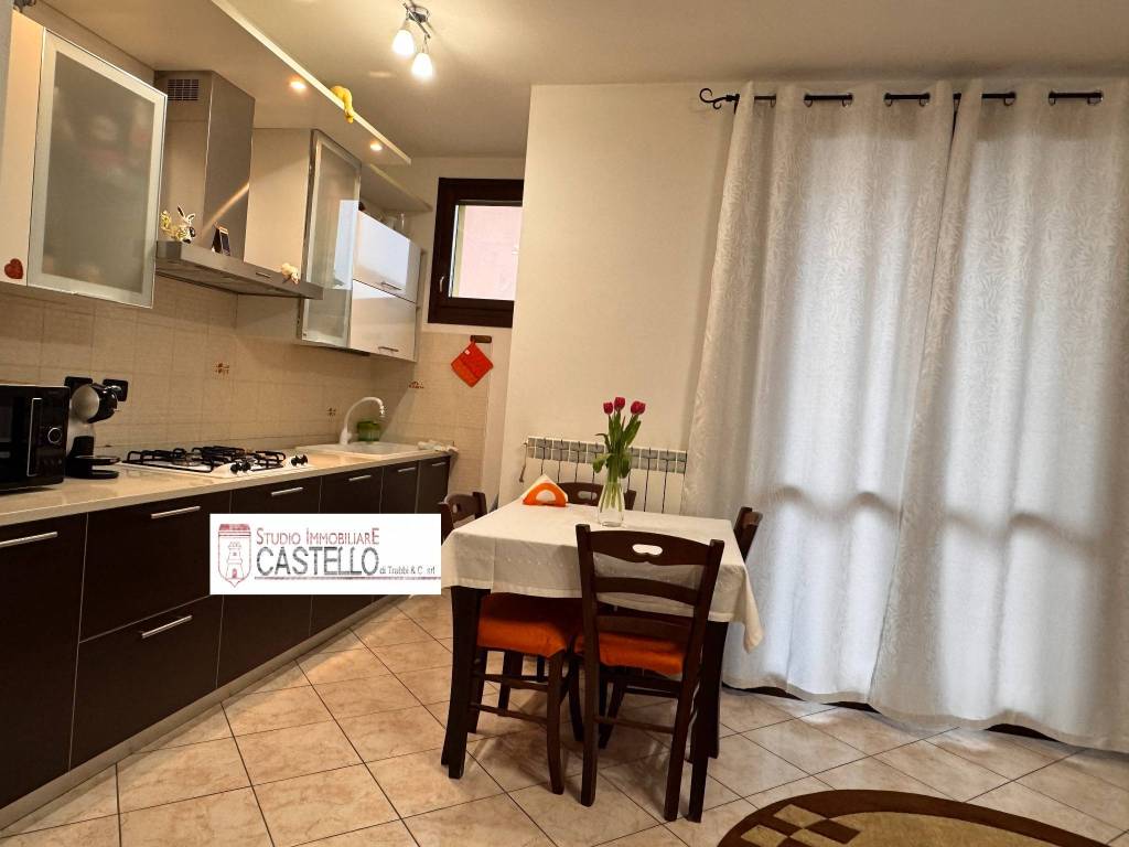 Appartamento a Castelfranco emilia in Via Martiri delle Foibe - Foto 3