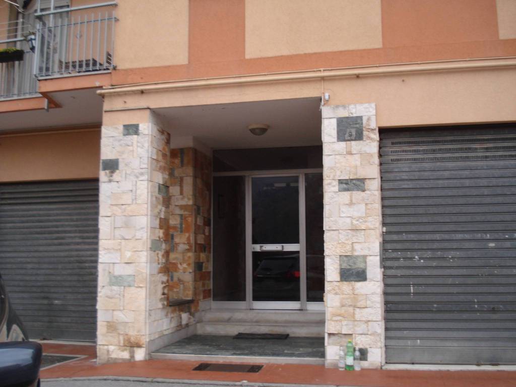 Appartamento a Serra riccò in Via Privata Villini Rosa - Foto 2