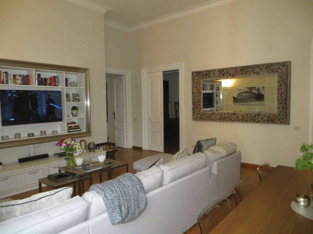 Appartamento a Roma in Via dei Monti Parioli, 42 - Foto 1