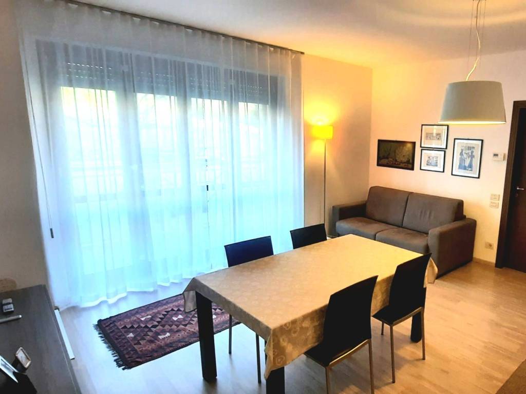 Appartamento a Lecco in Corso Promessi Sposi - Foto 2