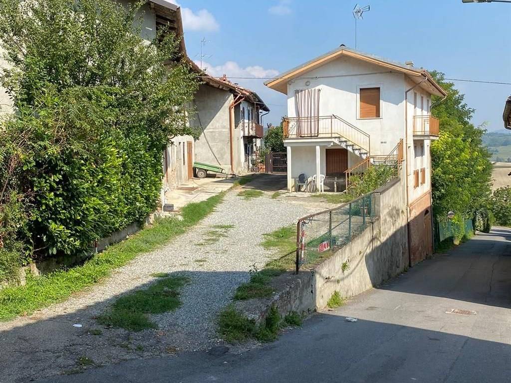 Casa indipendente a Tonco in VIA MILANI, 6 - Foto 2