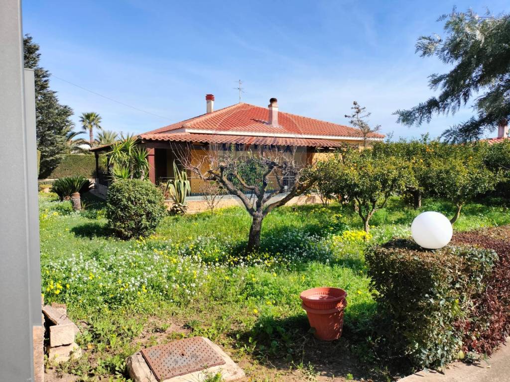 Casa indipendente a Comiso in Contrada Giardinello, 1 - Foto 2