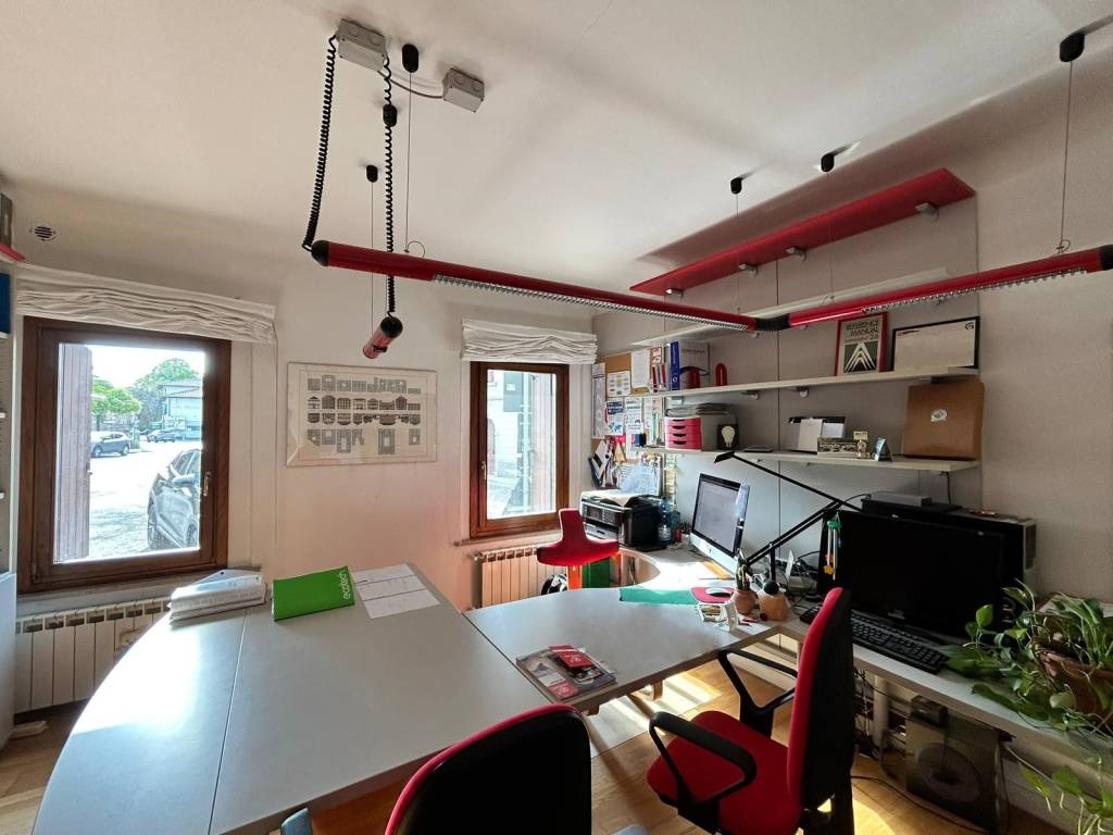 Immobile a Gradisca d'isonzo in Via G. Lorenzoni - Foto 4