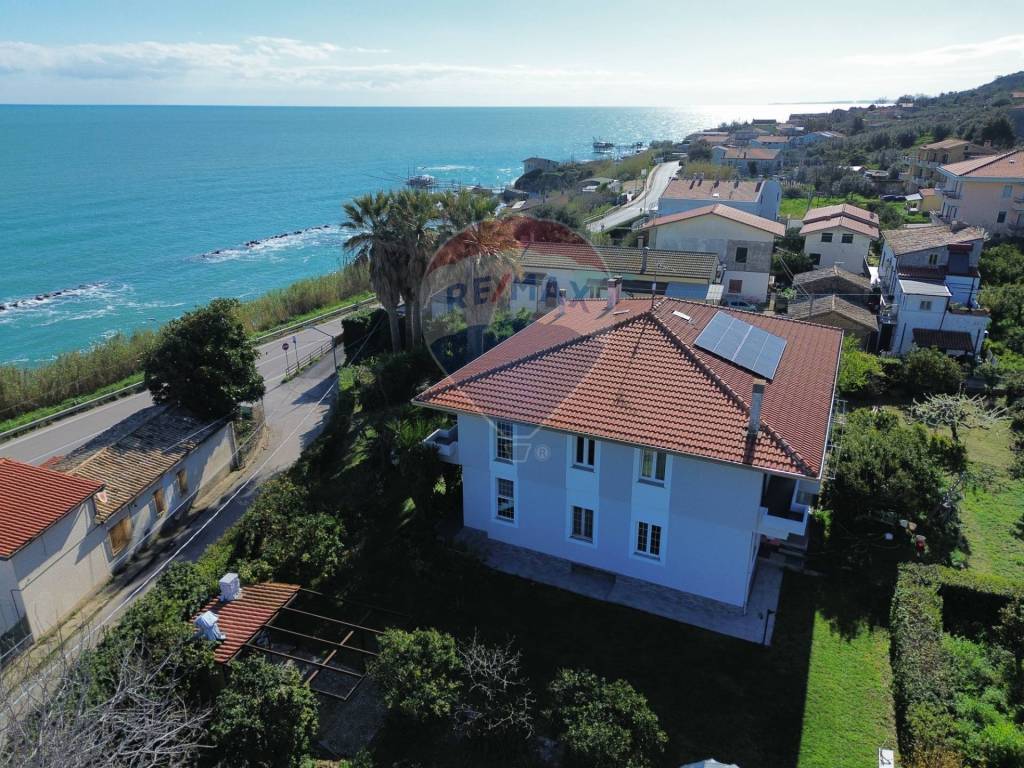 Appartamento a Rocca san giovanni in Contrada Vallevò, 175 - Foto 2