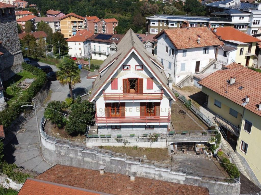 Villa a Borgosesia in Via Sant'Anna, 6 - Foto 3