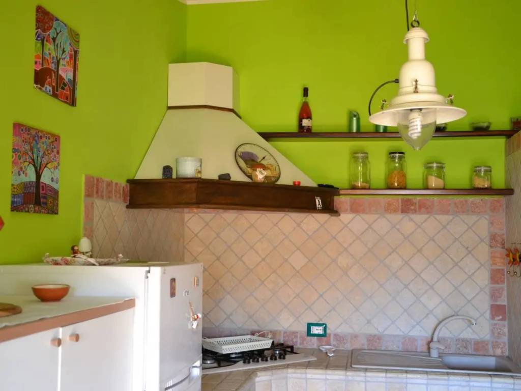 Appartamento a Carbonia in Via Vincenzo Bellini - Foto 4