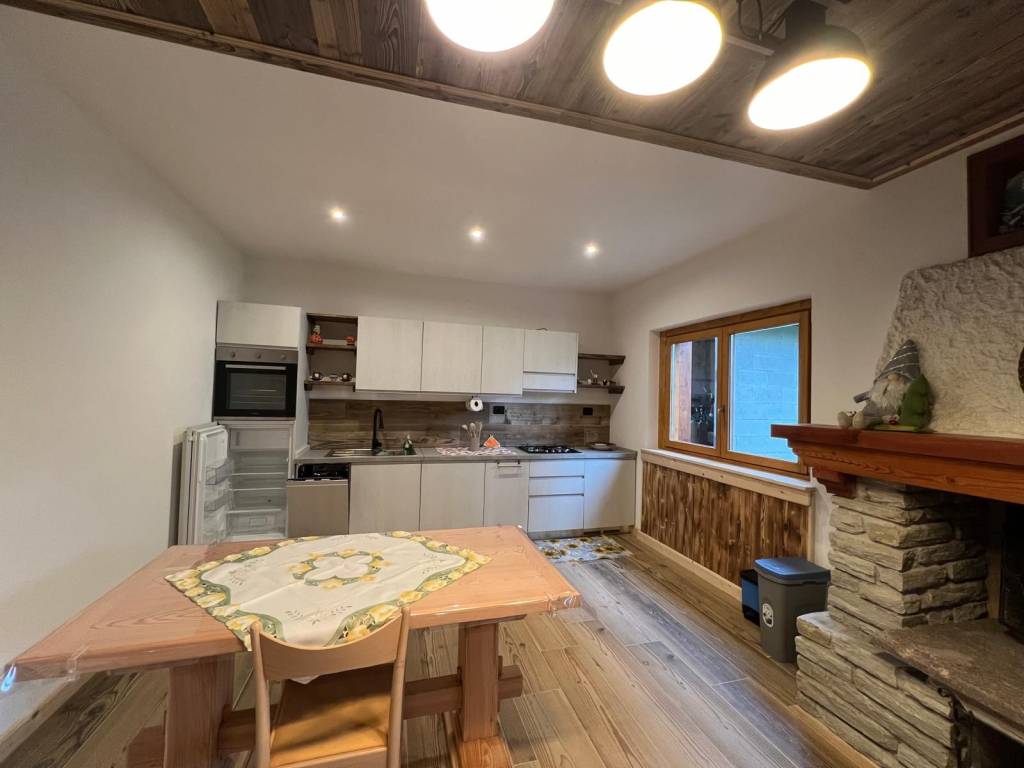 Appartamento a Comelico superiore in Via La Stua - Foto 3