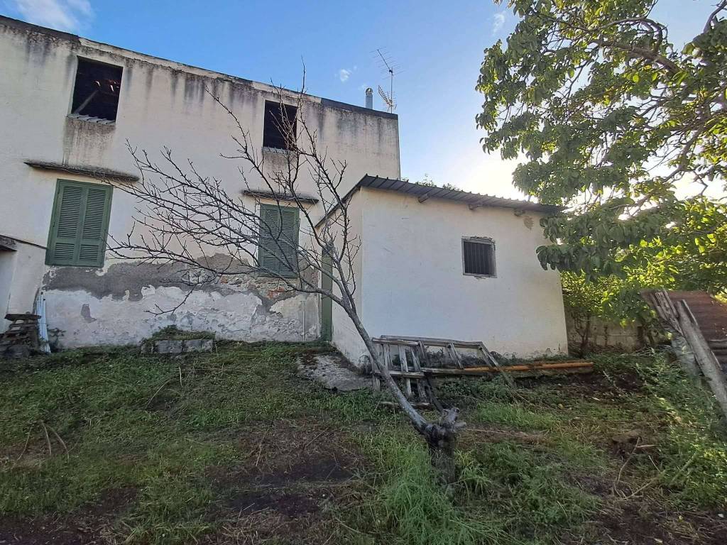 Villa a Somma vesuviana in via san giovanni de matha snc - Foto 4