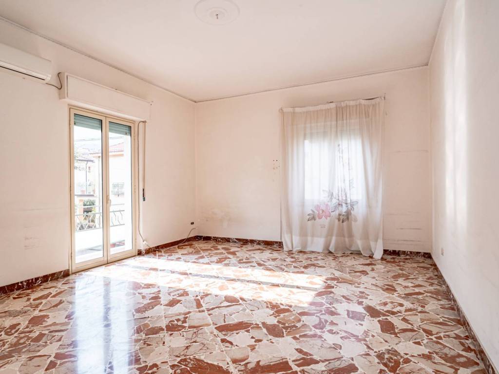 Appartamento a Giarre in Via Domenico Cucinotta, 72 - Foto 2