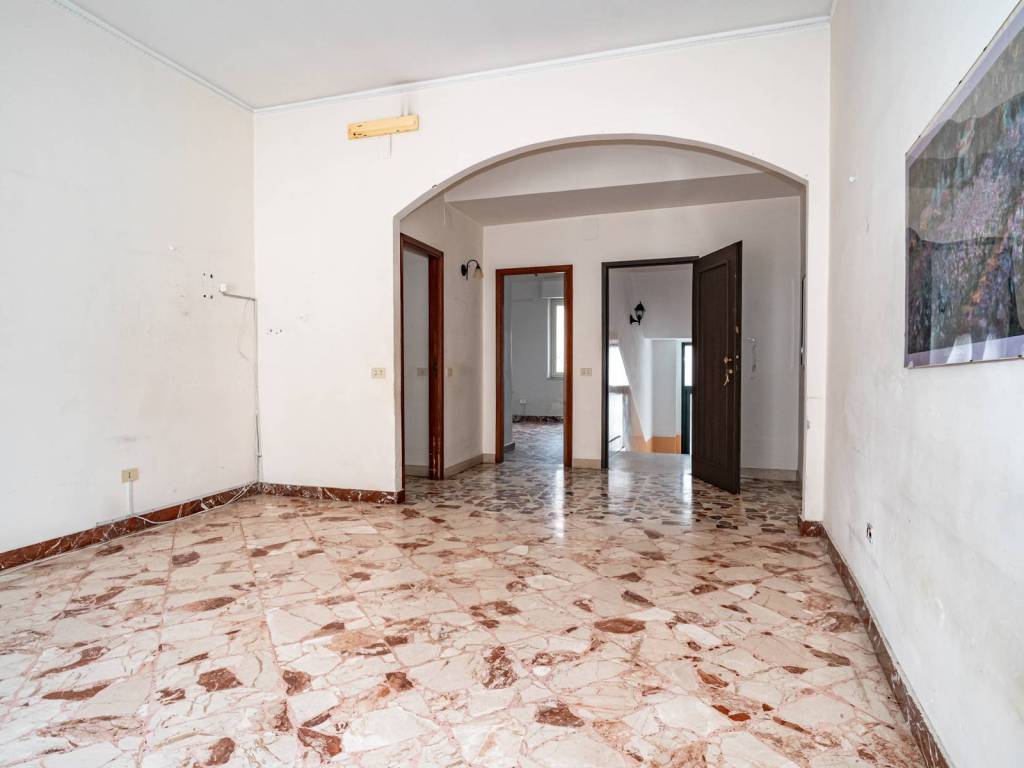 Appartamento a Giarre in Via Domenico Cucinotta, 72 - Foto 4