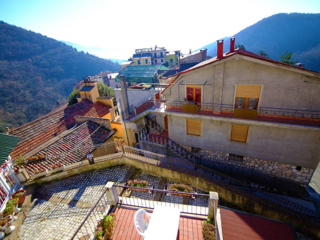 Appartamento a Rivodutri in Via del Colle - Foto 4