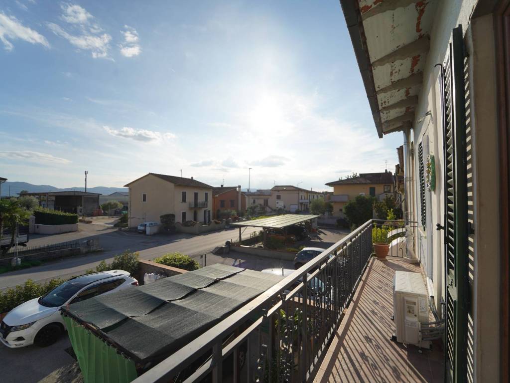 Casa indipendente a Pistoia in Via Pratese, 461 - Foto 3