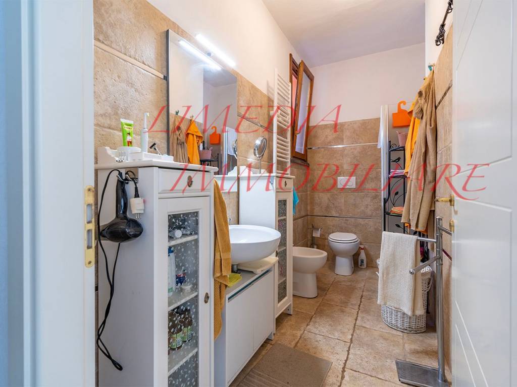 Villa a Rosignano marittimo in Via Vecchia Livornese - Foto 3