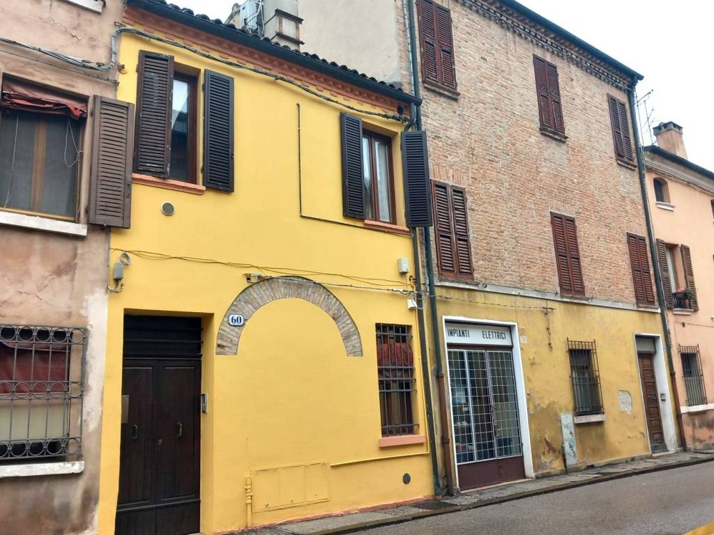 Appartamento a Ferrara in via porta san pietro, 60 - Foto 2