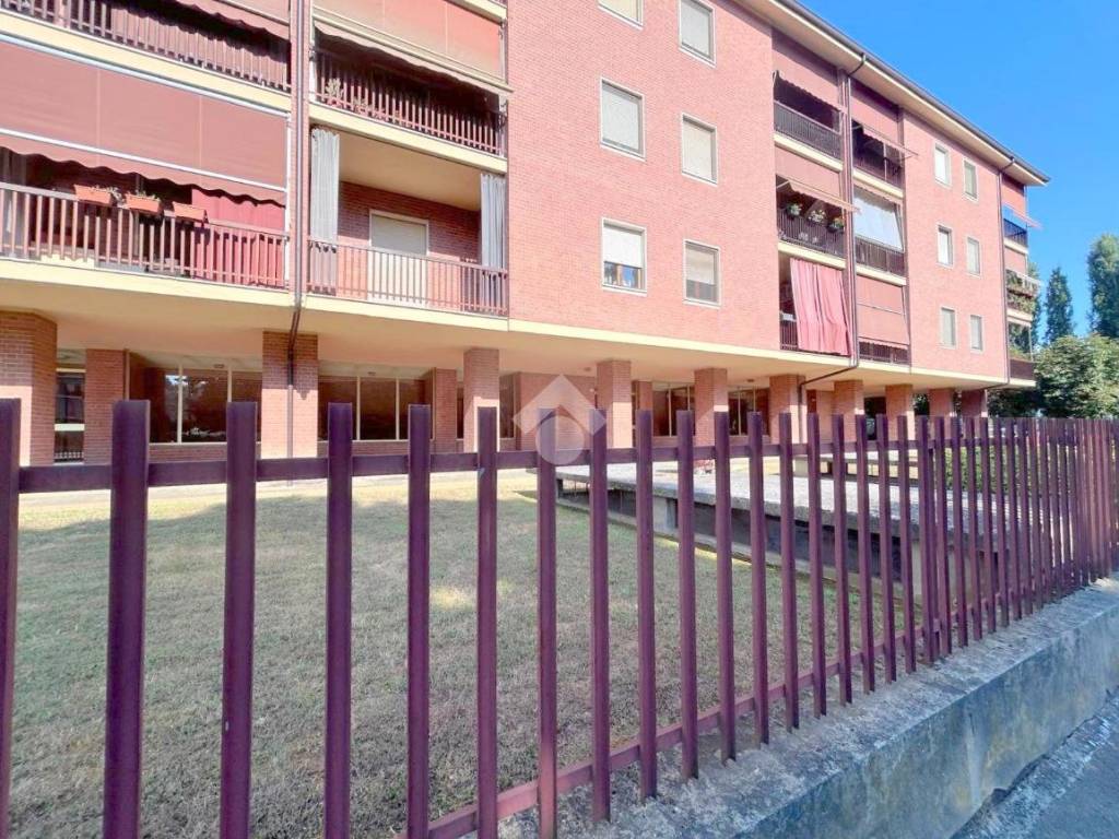 Appartamento a Asti in Via A. Monti, 71 - Foto 2