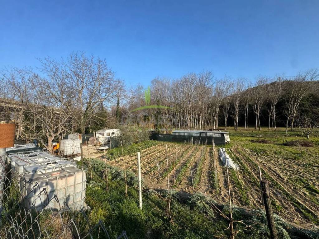 Terreno a Folignano in Via Ischia - Foto 3