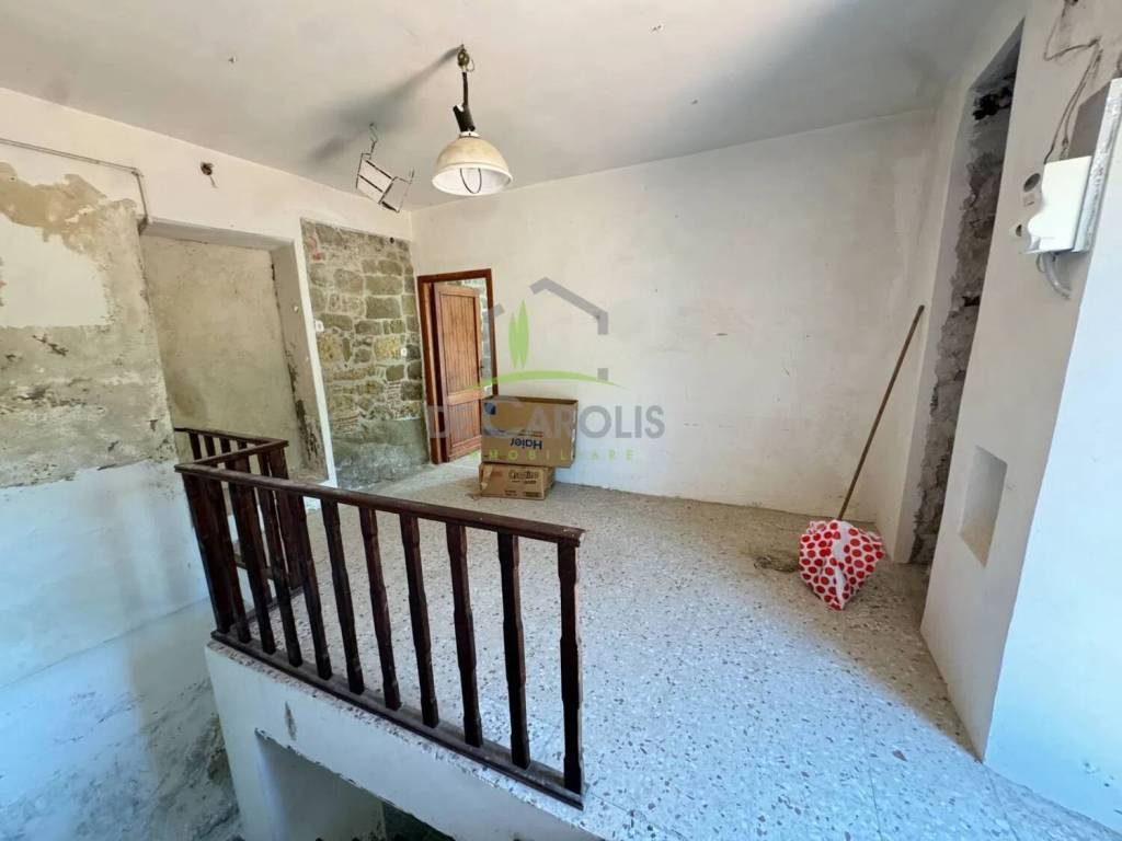 Appartamento a Roccafluvione in Frazione Casebianche - Foto 5