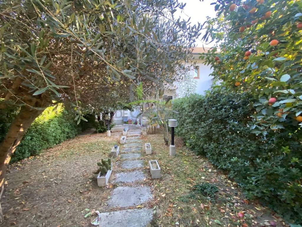 Villa a Maltignano in Via Milano, 18 - Foto 2