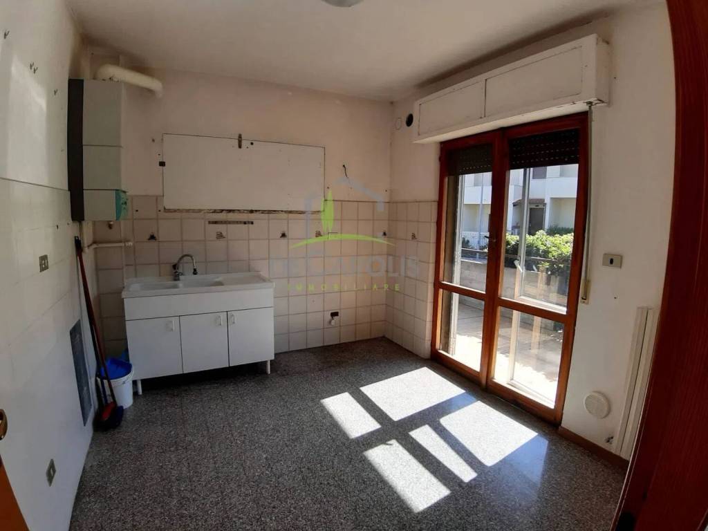 Appartamento a Folignano in Via Foggia, 3 - Foto 4