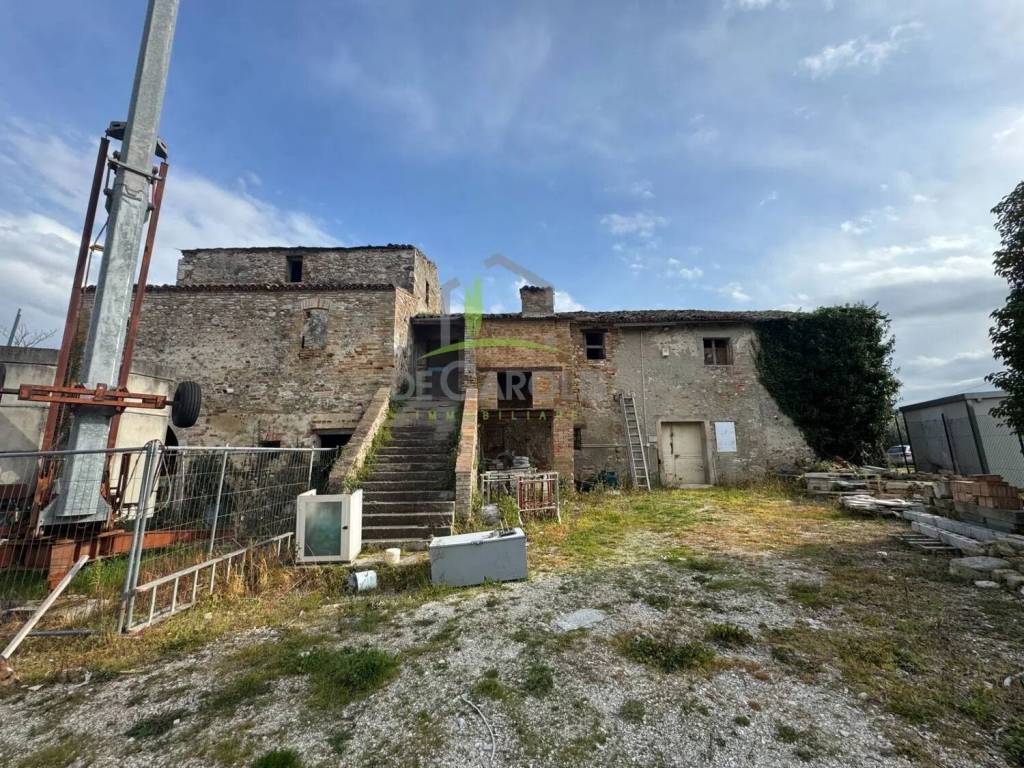 Rustico / casale a Ascoli piceno in Campolungo No Number - Foto 3