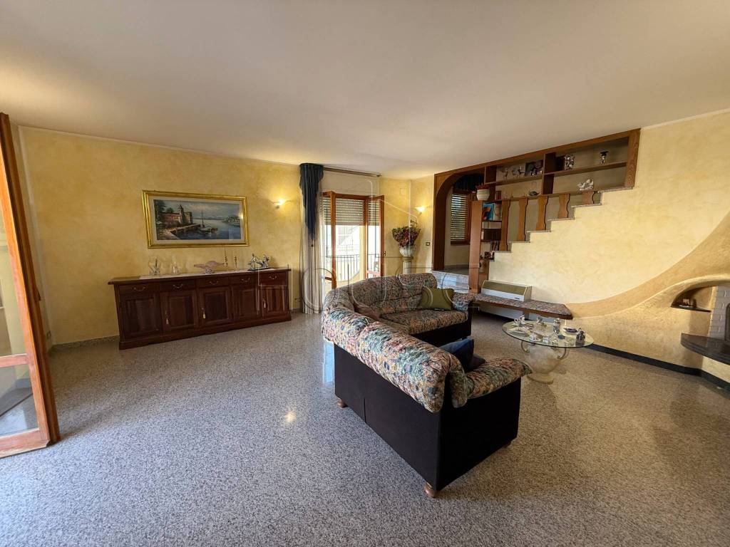 Casa indipendente a Umbertide in Via Palmiro Togliatti, 14 - Foto 2