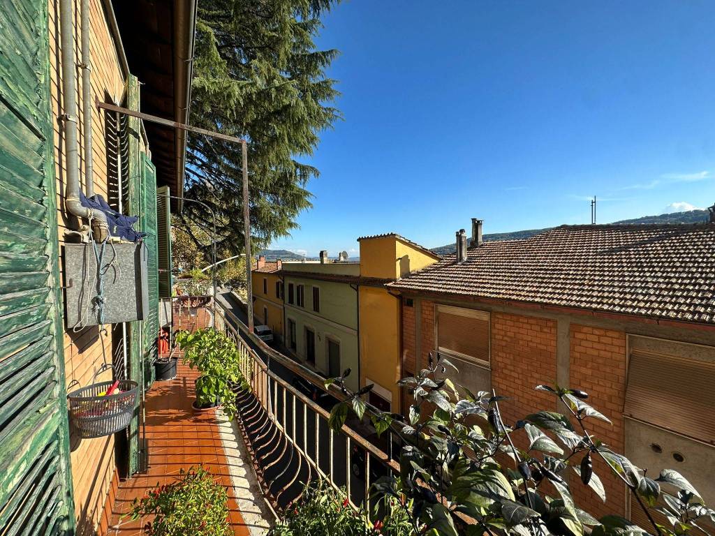 Appartamento a Orte in Via Pubblica Passeggiata - Foto 5