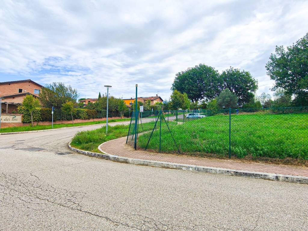 Terreno a Marsciano in Via Parco dei Pini - Foto 5