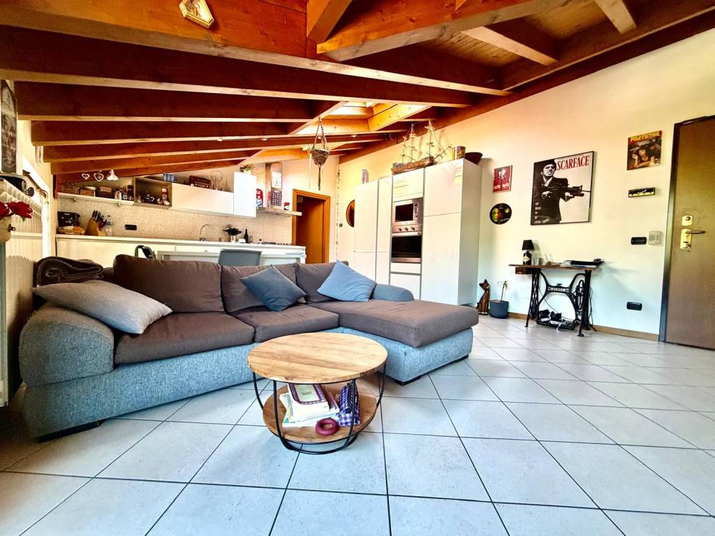 Appartamento a Veniano in Via Fontanelle - Foto 4