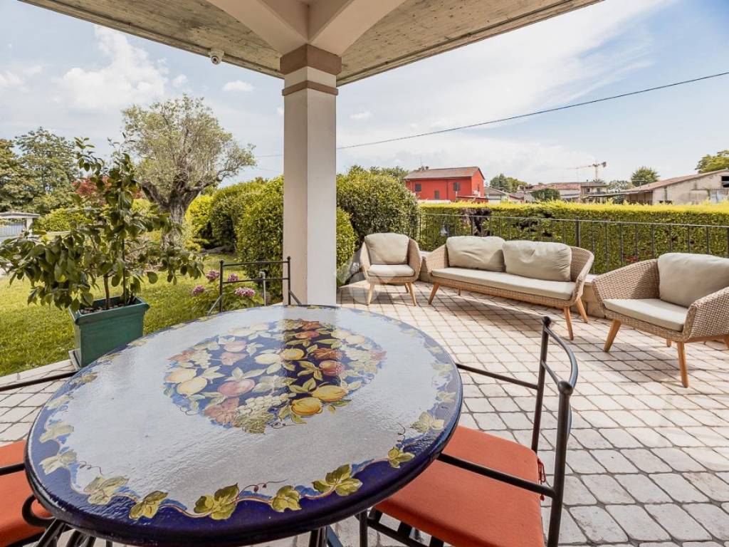 Villa a Vigasio in Via Forette, 13 - Foto 2