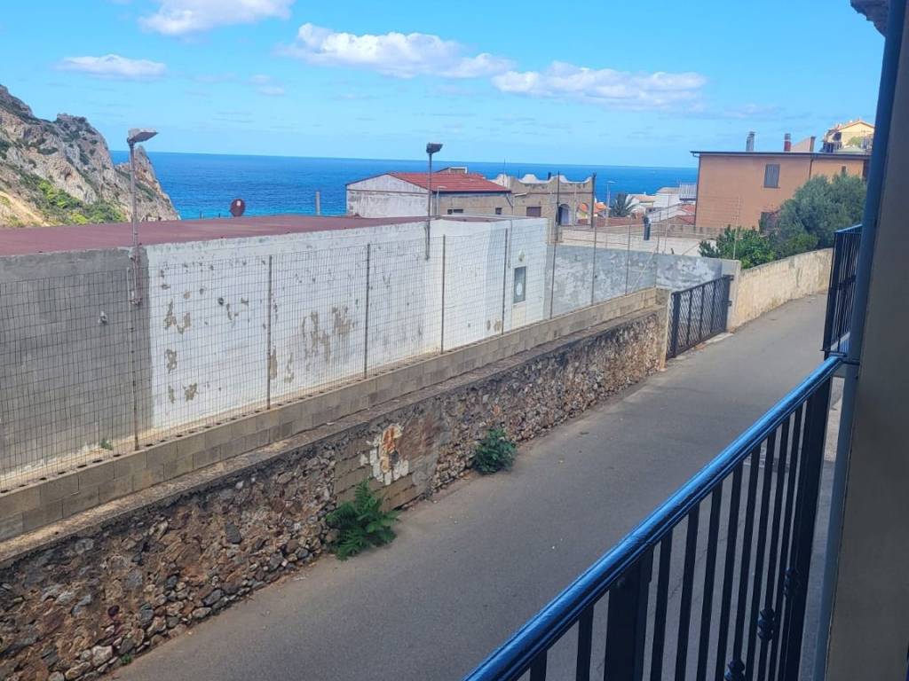 Appartamento a Buggerru in Via Stock Manca, 1 - Foto 2