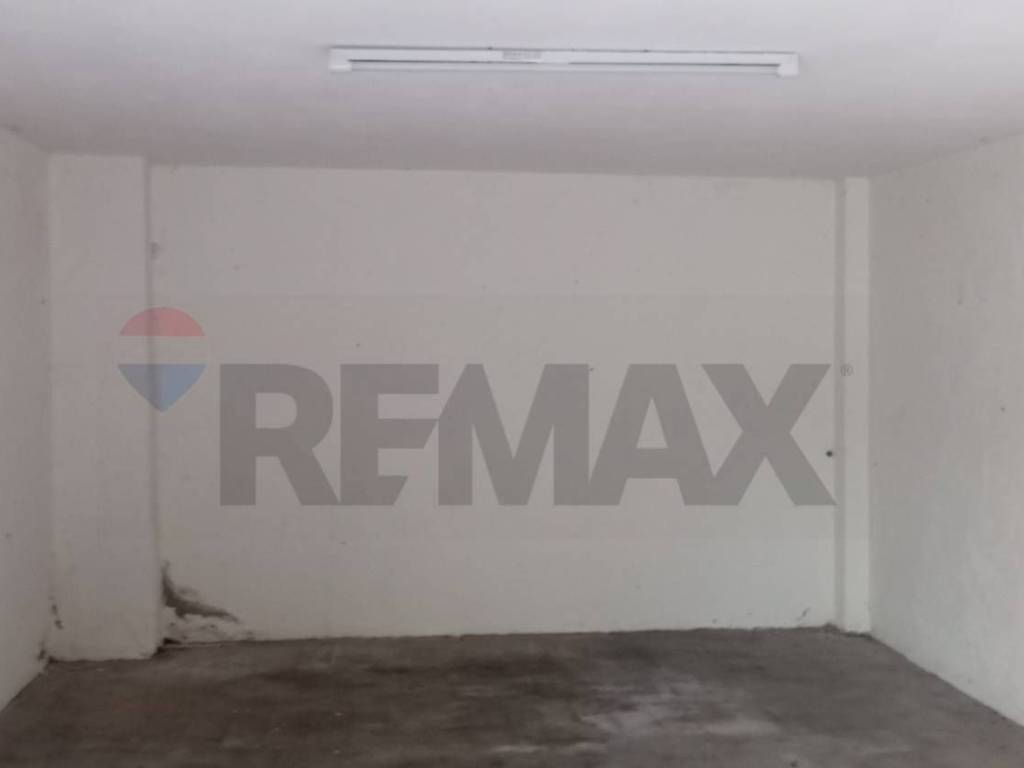 Box / garage a Castelletto sopra ticino in Via della Chiesetta, 4 - Foto 5