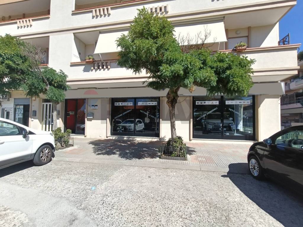 Immobile a Assemini in Via Carmine, 231 - Foto 2