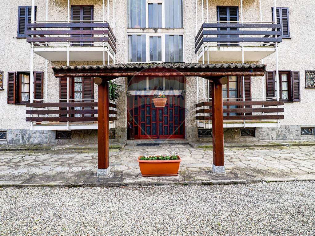 Appartamento a Cuveglio in Via Per Duno, 18 - Foto 2