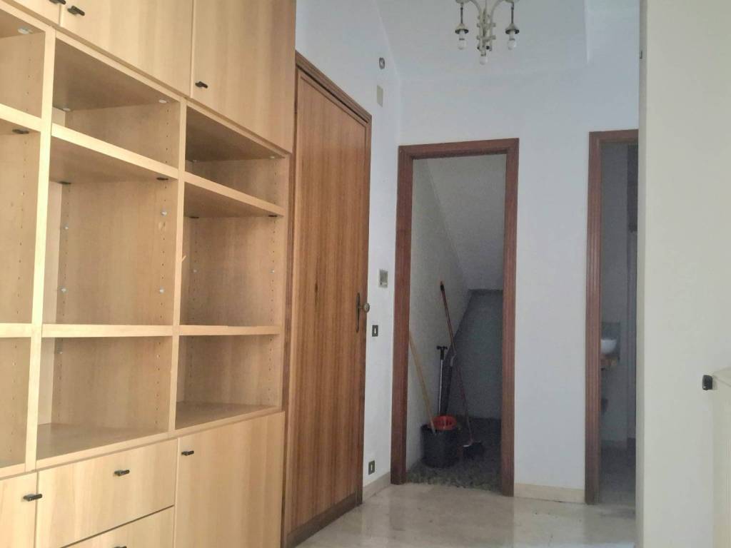 Appartamento a Finale ligure in Via Generale Enrico Caviglia, 4 - Foto 3