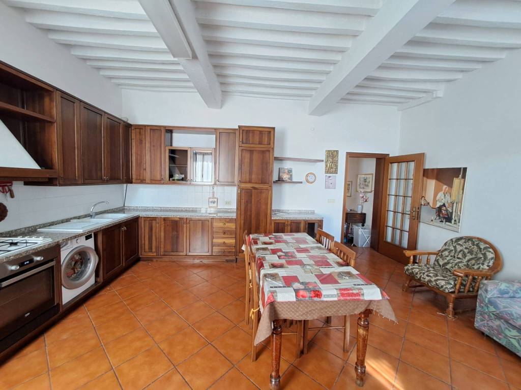 Appartamento a Parma in Strada Massimo d'Azeglio - Foto 3