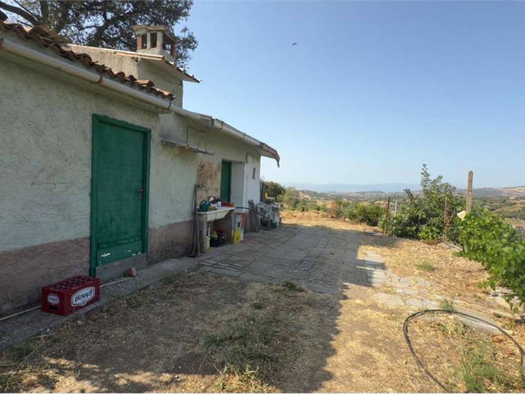 Casa indipendente a Ozieri in località monte inni - Foto 3