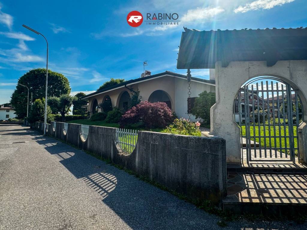Villa a San daniele del friuli in Via Giovanni Carga n. 14 - Foto 4