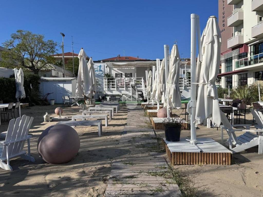 Immobile a Rimini in Viale Porto Palos, 43 - Foto 4