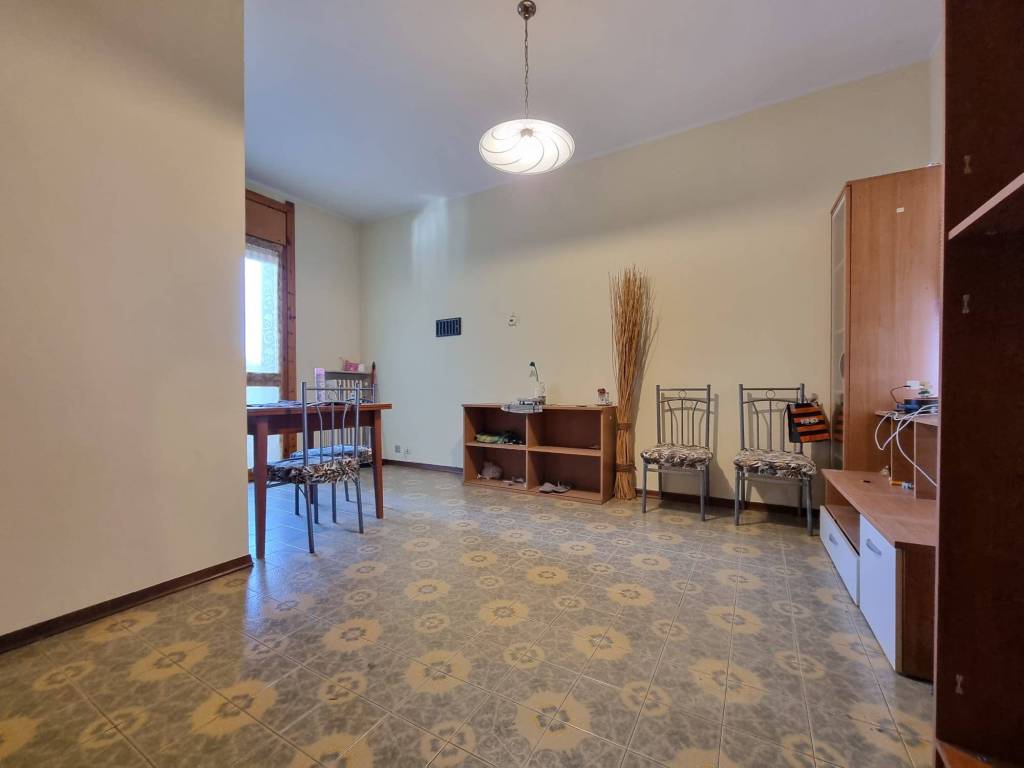 Appartamento a Casale monferrato in Corso Valentino, 149 - Foto 3