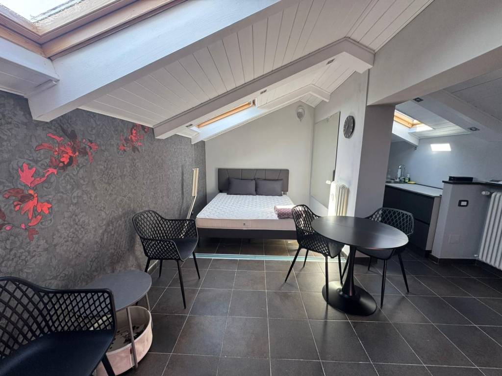 Attico / mansarda a Asti in Via Alessandro Manzoni - Foto 2