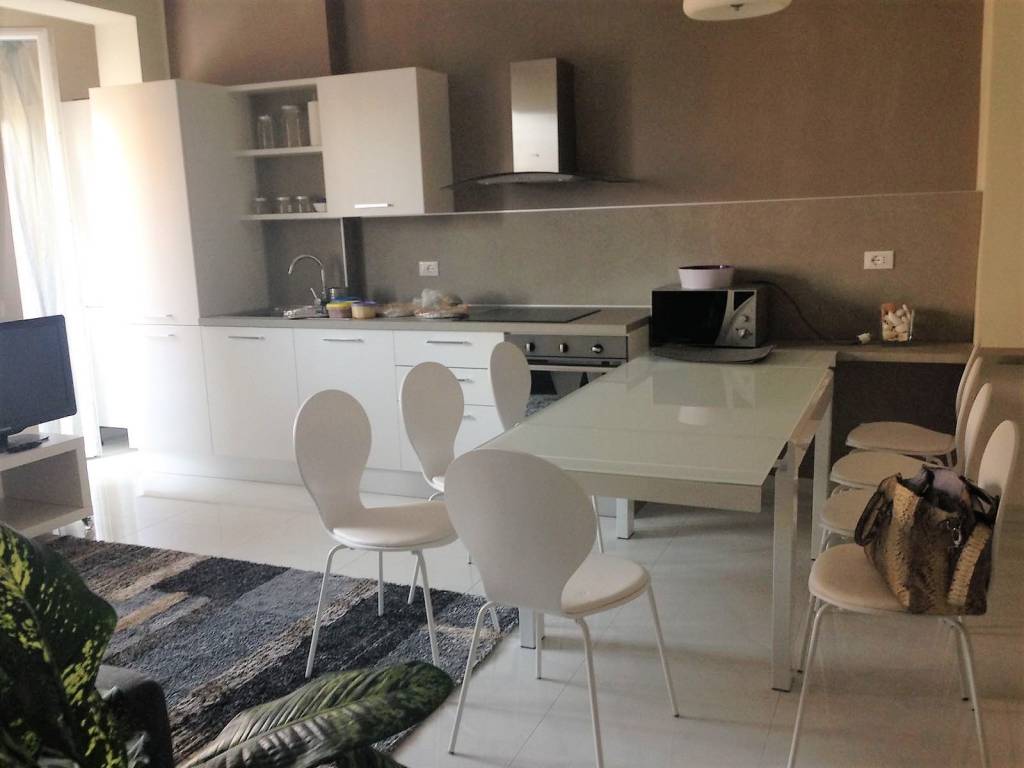 Appartamento a Modena in Via Emilia Est, 10 - Foto 2