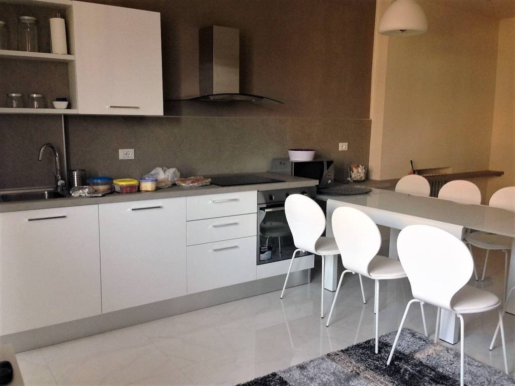 Appartamento a Modena in Via Emilia Est, 10 - Foto 3