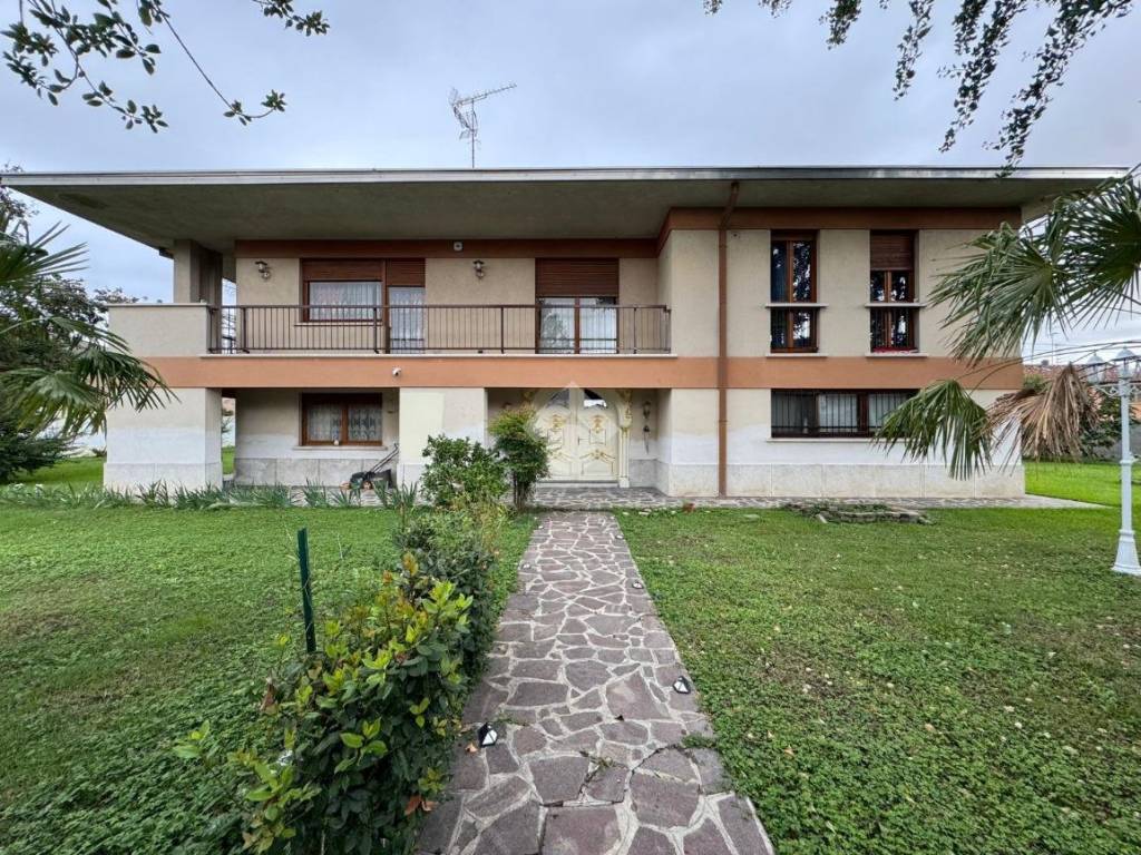 Villa a Borgo vercelli in Via Torquato Tasso, 4 - Foto 2
