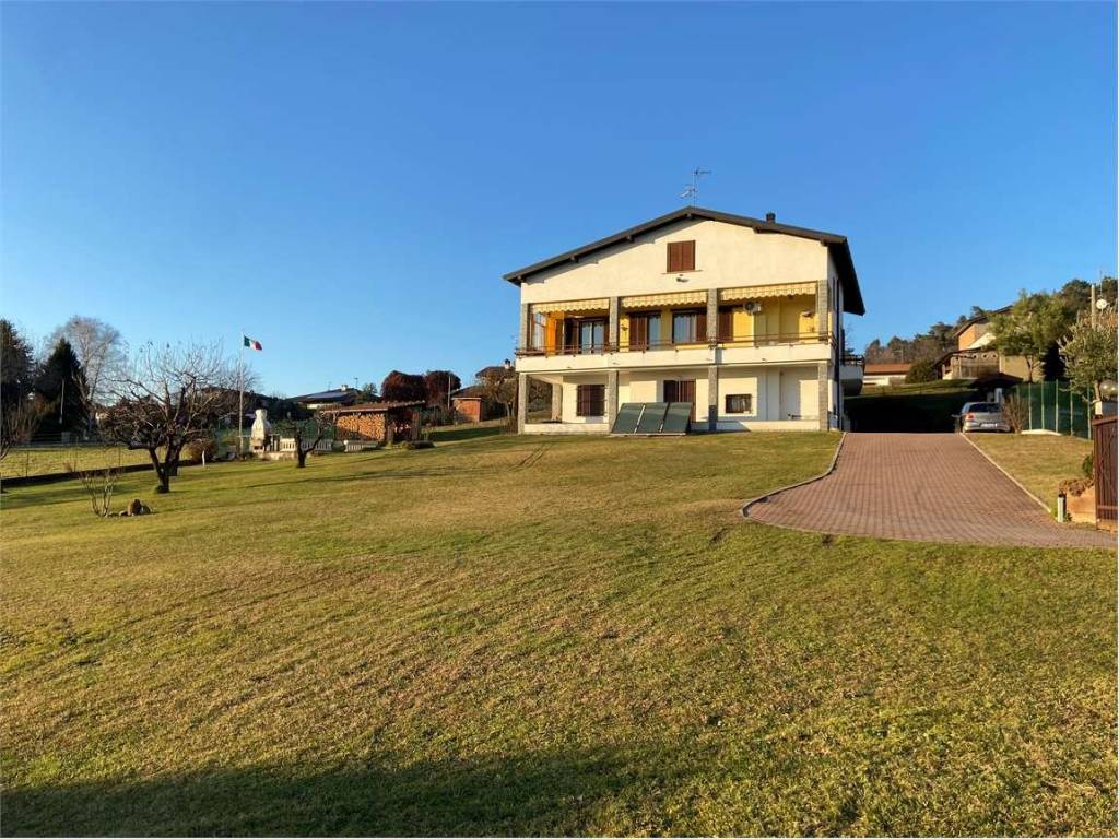 Villa a Bizzarone - Foto 3
